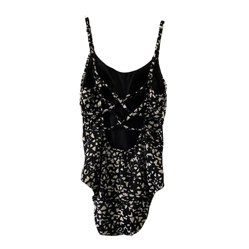 Aqua Green One Piece Swimsuit Women's Size Small‎ Animal  Print